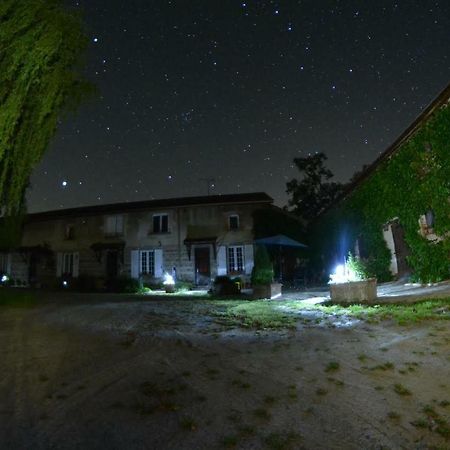 Appartamento La Ferme Du Nizon Valeille Esterno foto